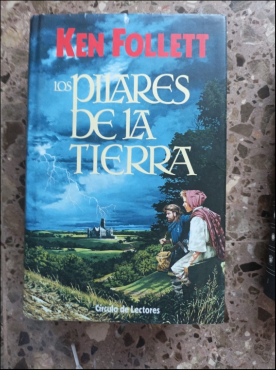 Los pilares de la tierra / The Pillars of the Earth (Spanish